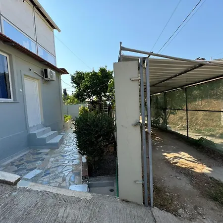 Miri Apartment